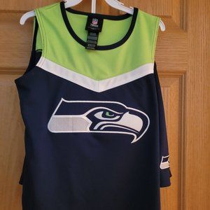 BNWT Seattle Seahawks Girls Cheerleader 2-piece Set Med 10/12